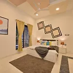 Eko Stay - Blue Pebble Villa