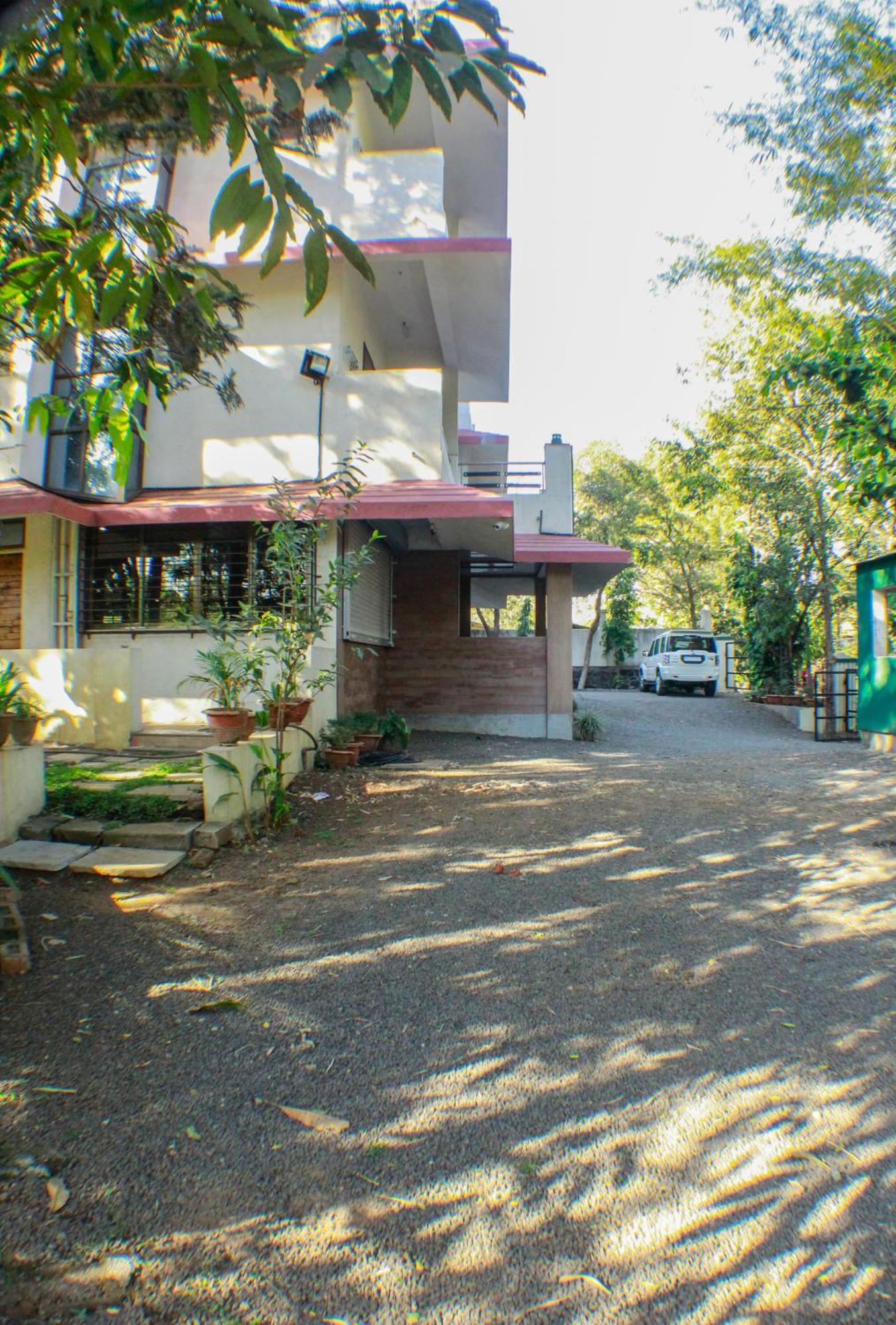 Rainwood Residency Hotel