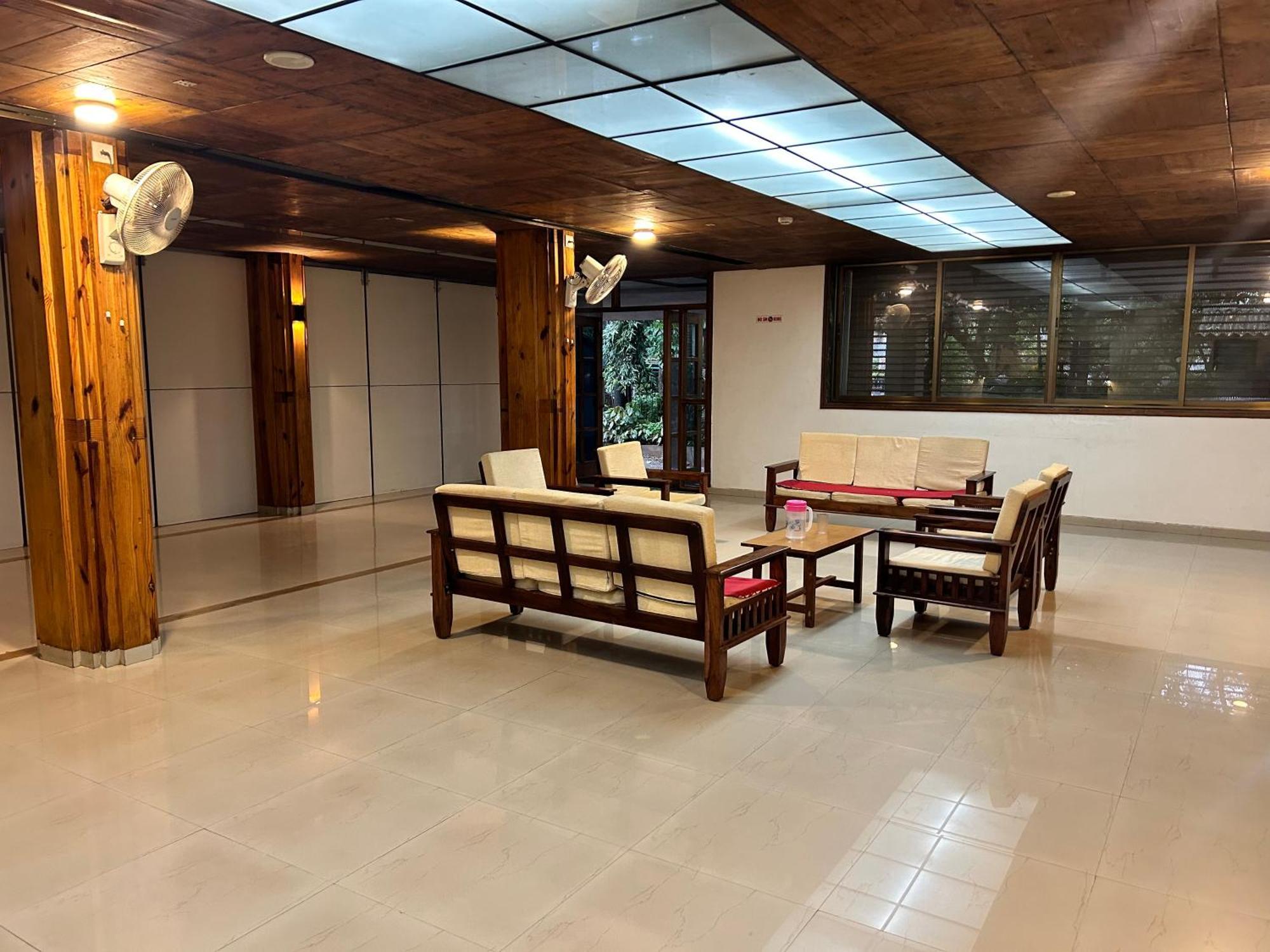 Rainwood Residency Hotel 2*