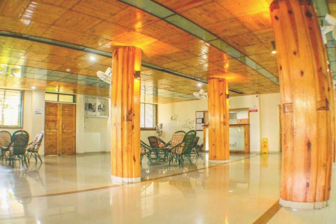 Hotel Rainwood Residency