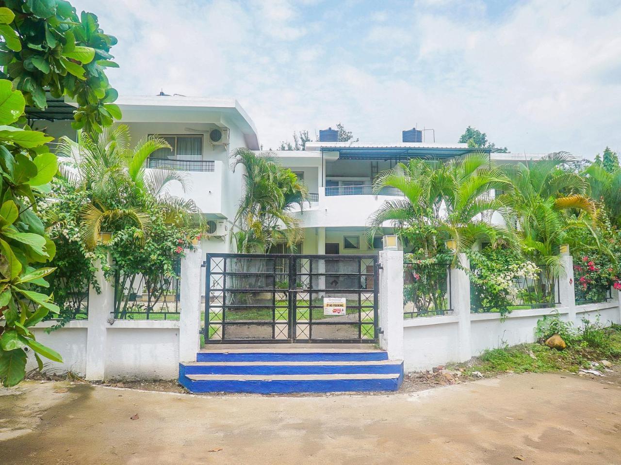 Oyo 15399 Olive Hotel