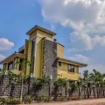 Lifeline Villas- Taraangan 4-0