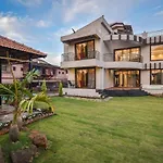 Eko Stay Gold -Titanium Villa