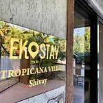 Eko Stay- Tropicana Villa