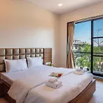 Stayvista\'S Hillside Cove - Mountain-View Villa With Plunge Pool & Kids Zone