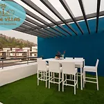 Lugani\'S - La Vidaa Loca Manor B3