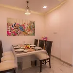 Saffronstays Aster, Plunge Pool Villa With Garden, Lonavala