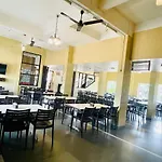 Hotel Manik Moti