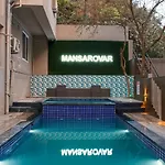 Saffronstays The Fusion, Lonavala - Pool Villa With Hip Interiors And Indoor Games