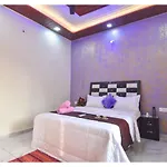 Bozeman 4Bhk