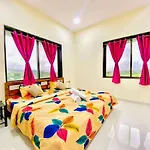 Yellow Lagoon 3Bhk