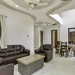 Empyrean Stays Ll Bobby Villa Ll 2Bhk Ll Ac Ll Pool Ll