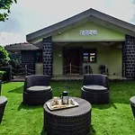 Lifeline Villas - Cozy 2Bhk Taraangan Lonavala With Huge Private Pool
