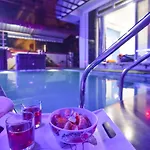Empyrean Stay Ll 4Bhk Leoncino Villa Ll Pvt Pool Ll Waksai