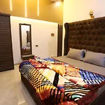 Royal Retreat - 7Bhk Luxury Villa By Royal Villa Lonavla