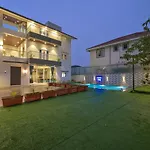 Mountain Majesty Villa By Tropicana Stays