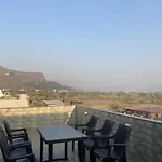 Mount V 2