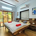 Stayscape Woodhouse 6Bhk Lonavala