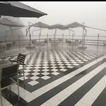 360 South, Khandala