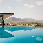 Lohonostays Villa Trisara