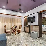 Emerald Retreat