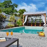 Eko Stay Gold - Gatsby Villa