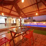 Empyrean Stay Ll 4Bhk Ll Ac Ll Pool Ll The Mystical Stone Ll