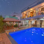 Empyrean Stay Ll 4Bhk Ll Ac Ll Pool Ll The Mystical Stone Ll