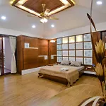 Lifeline Villas - Luxurious Taraangan 4 Mountain View Villa With Biggest Pool And Huge Open Area