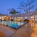 Azure Retreat Villa By Tropicana Stays