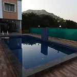 Hotel Sandesh Palace