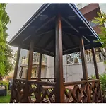 Nestle Villa 5Bhk