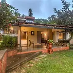 Saffronstays Artica - 2 Bdr Cottage Near Fariyas In Lonavala