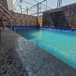 Mount Bungalows-3 Bhk Mount Villa #2 Private Pool!