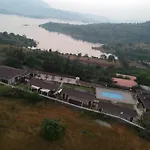Green Velvet Resort-Near Pawna Lake