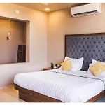 Aspire Villa 30