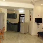 Upper Deck Villa