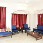 Upper Deck Villa