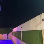 Laughtale Villa 4Bhk Swimming Pool