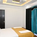 Toll Gate 3 Bhk Luxury Villa\'S