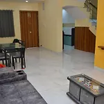 Friends Villa