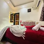 Lifeline Villas - Exclusive 2Bhk Taraangan Farm With Huge Private Pool And Lawn Area