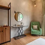Stayvista At La Rive With Swimming Pool & Lake View Villa