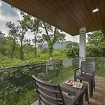 Lifeline Villas - Beauty By The Bay - Pawna Lake View Infinity Pool Villa With Huge Lawn For Big Events