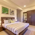 Casa Enchante By Stayvista - Pool, Views, Ping Pong, And A Lush Lawn For A Perfect Retreat