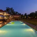 Casa Enchante By Stayvista - Pool, Views, Ping Pong, And A Lush Lawn For A Perfect Retreat