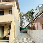 Cascade Villa