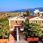 Ll Empyrean Stay Ll Airawat Villa Ll 2Bhk Ll Ac Ll Private Pool Ll Wifi Ll