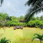 Twin Tower 8 Bhk Villa By Rubha Hospitality