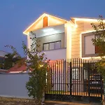 Ll Empyrean Stay Ll Celestial Unicorn Villa Ll Romantic Villa Ll 3Bhk Ll Ac Ll Pvt Pool Ll Free Wifi Ll
